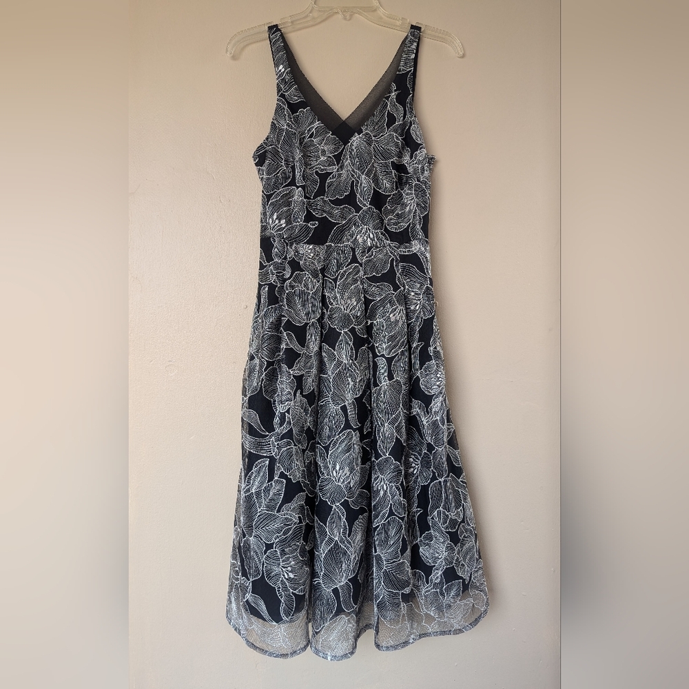 White House Black Market Floral Embroidered Cocktail Dress, Black & White (0)